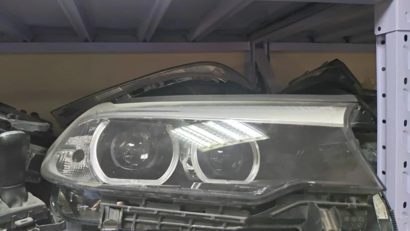 Headlight Bmw 7 Series Long G12 2015 2022 Auto spare parts in Al Sajaa Industrial Area, Sharjah