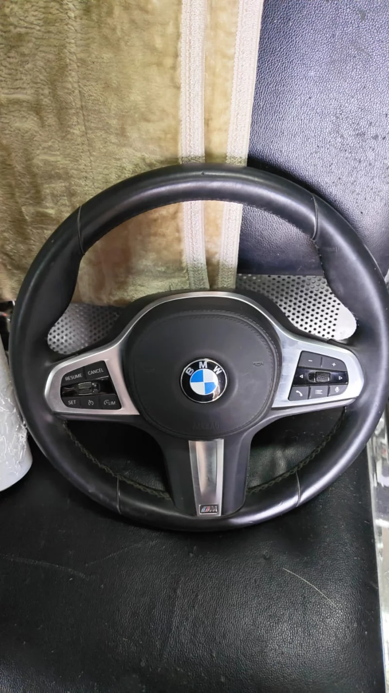 Steering Wheel G05 X5 2018 2025 Auto spare parts in Al Sajaa Industrial Area, Sharjah