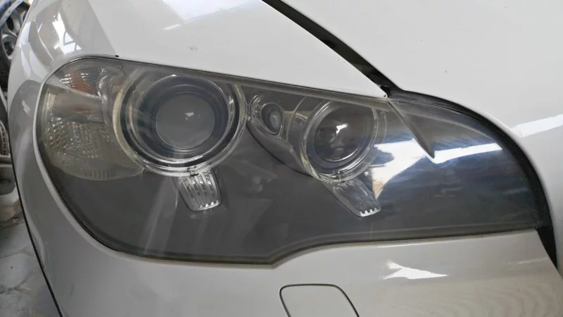 Headlight Bmw X5 E70 2013