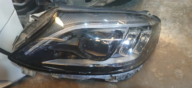 Left Led Headlight For Mercedes Benz Gla Class (x156) 2017 2020 Auto spare parts in Al Sajaa Industrial Area, Sharjah