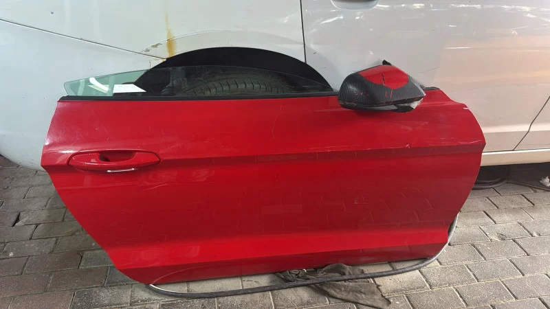 Front Right Door Assembly For Ford Mustang Coupe (s550) 20152023