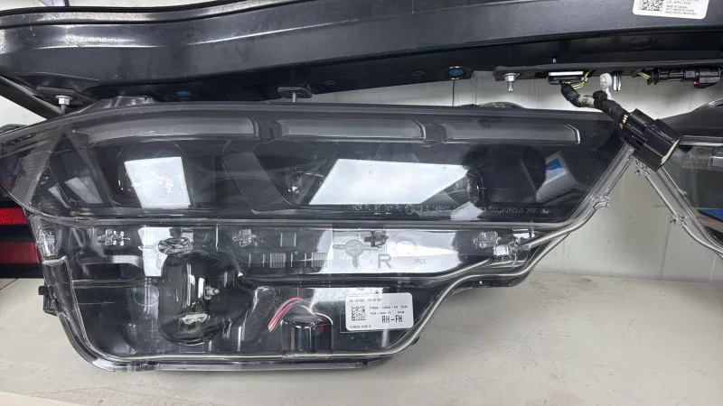 Right Inner Tail Light For Ford Mustang Facelift (s550) 20182023 