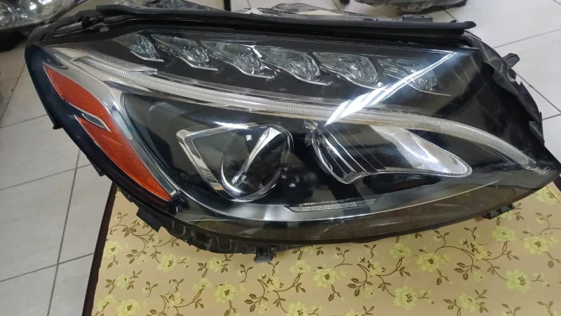 Multibeam Led Headlight (right) For Mercedes Benz C Class 2019 2021 cod A2059063004