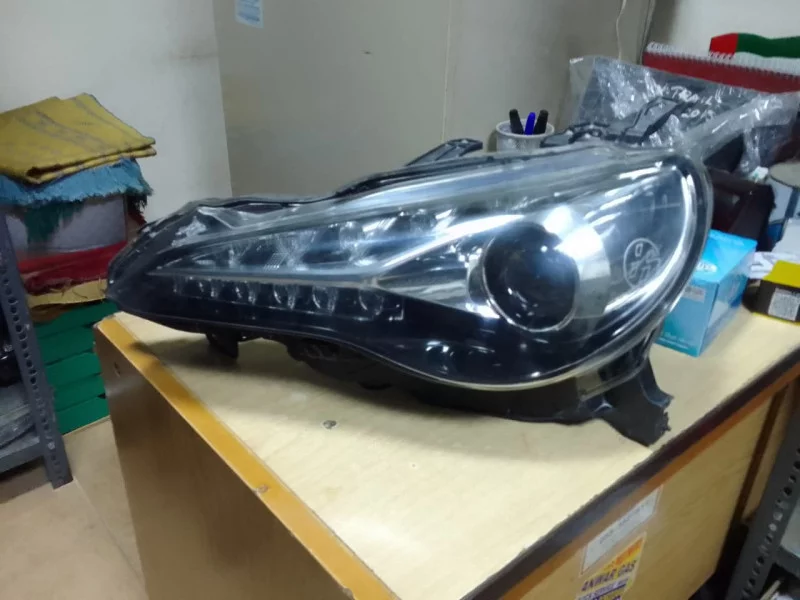 Right Front Hid / Led Projector Headlight For Toyota 86 | 2012 2016