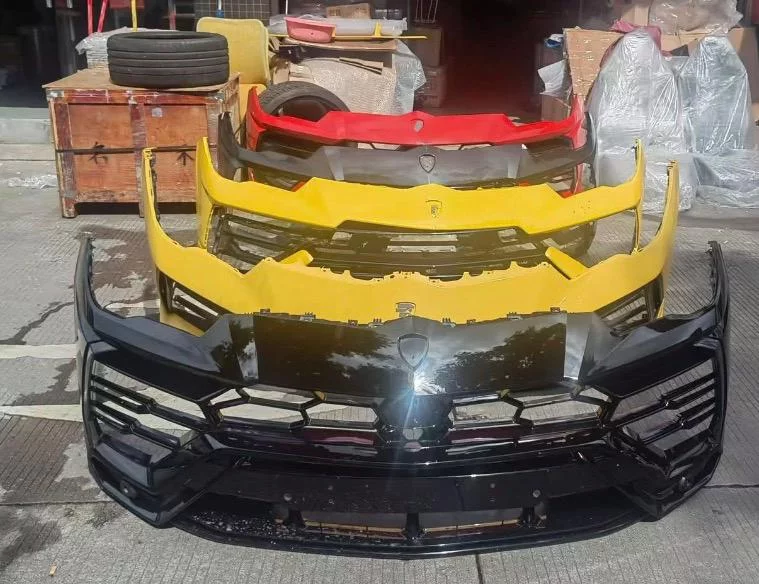 Front Bumper For Lamborghini Urus 2018 2024 Auto spare parts in Downtown Dubai, Dubai