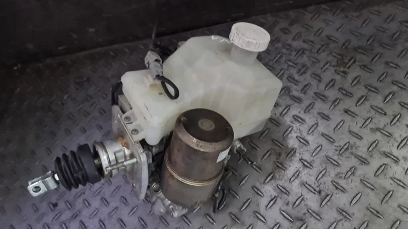 Mitsubishi Pajero Abs Hydraulic Brake Booster 2000 2021