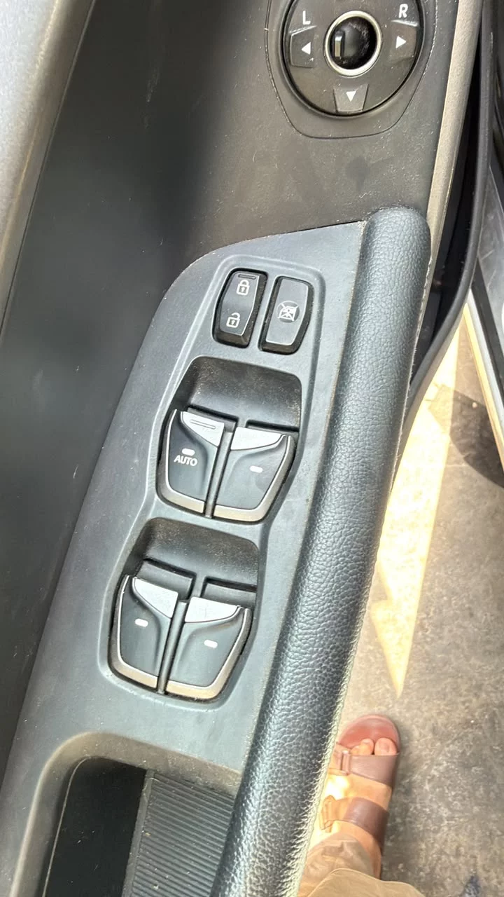 Hyundai Santa Fe Master Window Switch 2013 2019