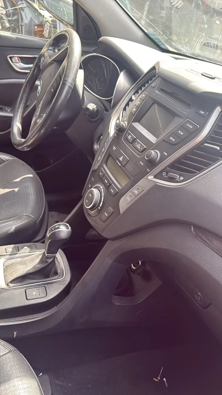 Hyundai Santa Fe Interior 2013 2015