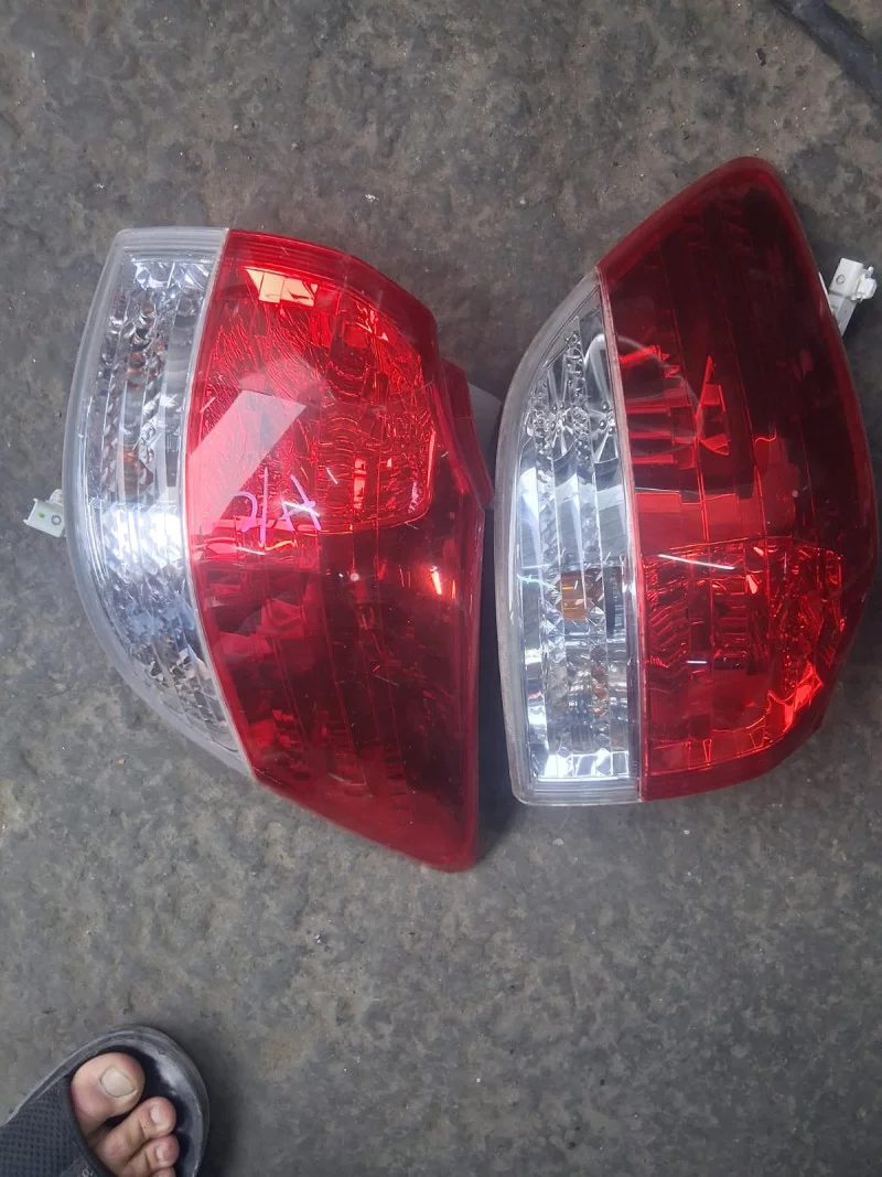Toyota Wish Tail Lights 2005 2009