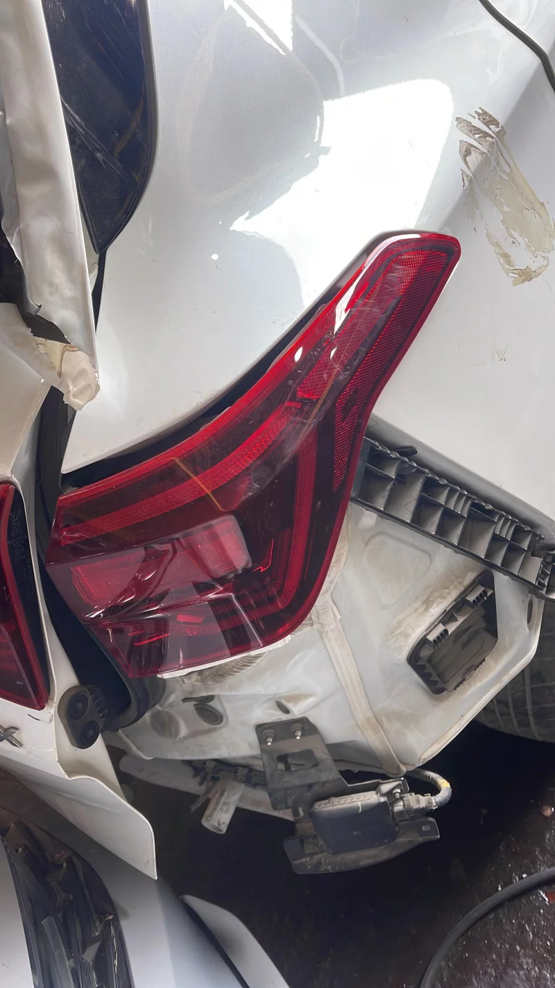 Kia Sportage Left Outer Rear Tail Light 2018 2021