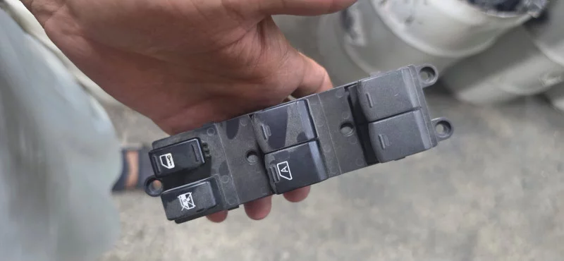 Nissan Micra March Sunny Versa Window Switch 2010 2018