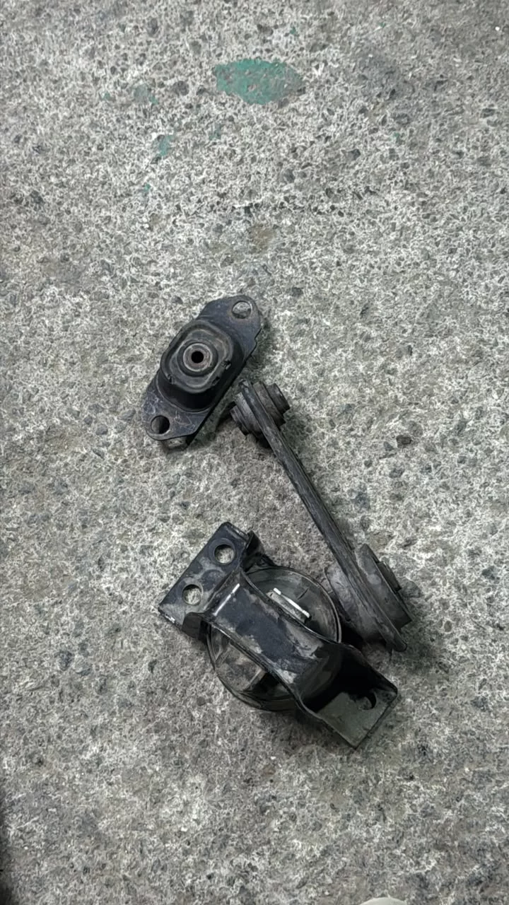 Nissan Tiida 2008 2012 Engine Mounts Transmission Mounts