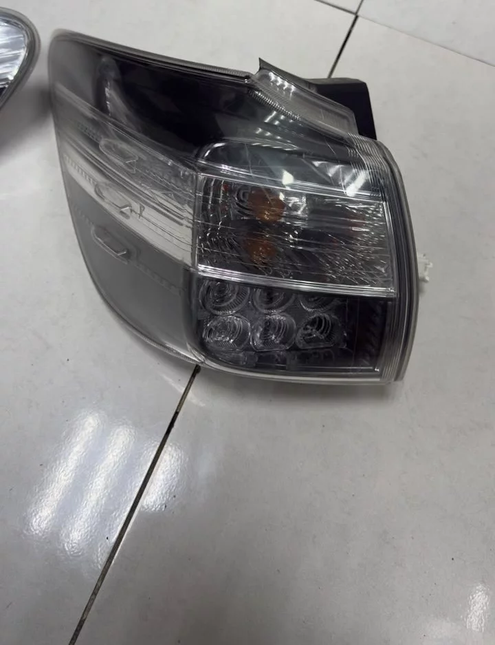Toyota Wish 2009 2017 Tail Lights Rear Lamps Left Right Set