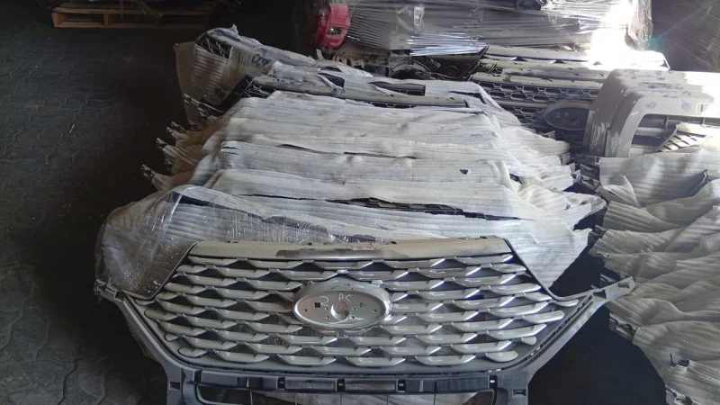 Ford Explorer Chrome Front Grille 2020 2022 Models Auto spare parts in Sharjah Industrial Area 6, Sharjah