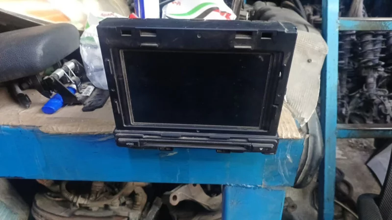 Hyundai Sonata Dashboard Display Screen 2015 Model Auto spare parts in Sharjah Industrial Area 6, Sharjah