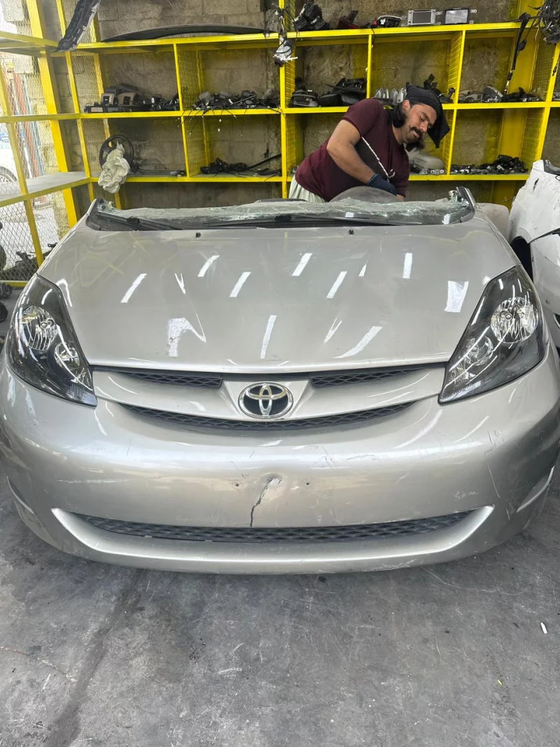Headlights For Toyota Sienna Xl 2004 2010