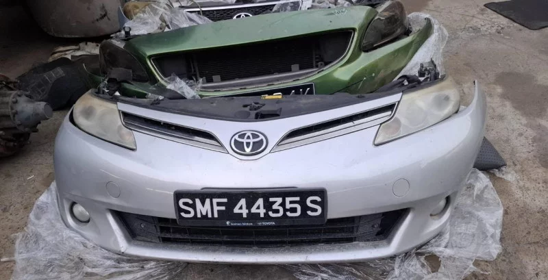 Light Grey Nose Cut For Toyota Previa 2011 2025