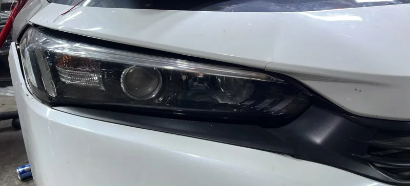 Honda Civic 2016 2021 Front Headlight Assembly in Sharjah Industrial Area 6, Sharjah Dismantles
