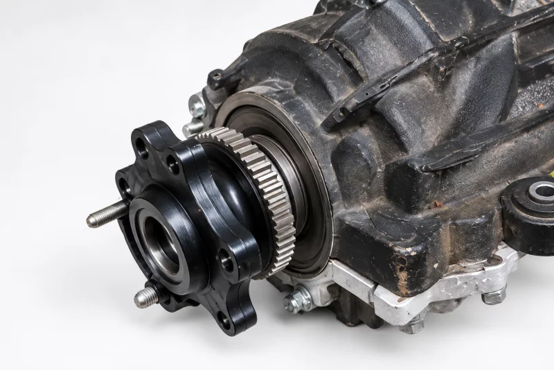 Genuine Rear Differential Complete Assembly For Nissan 370z 2009 2020 Auto spare parts in Al Qusais Industrial Area 5, Dubai