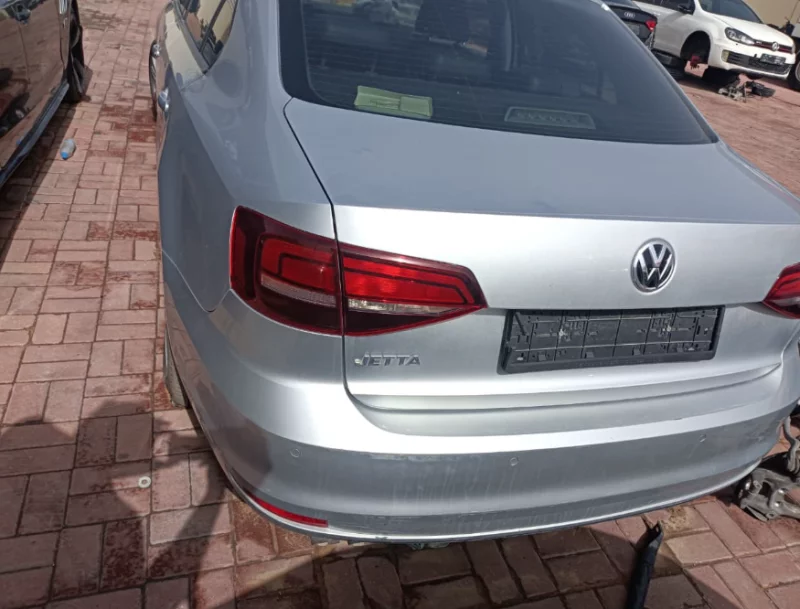 Volkswagen Jetta 2015 Breaking For Parts Including Engine in Al Salama, Umm Al Quwain Dismantles