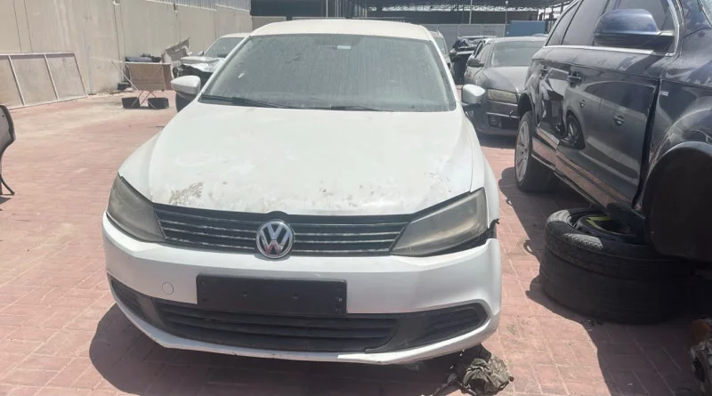 Volkswagen Jetta 2011 2014 Breaking For Parts Including Interior Parts