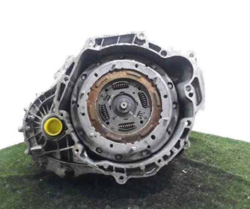 Gearbox For Ford Ecosport 2014 2017 in Sharjah Industrial Area 10, Sharjah Dismantles