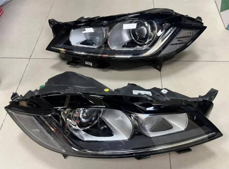 Headlights Set For Jaguar Xf 2014