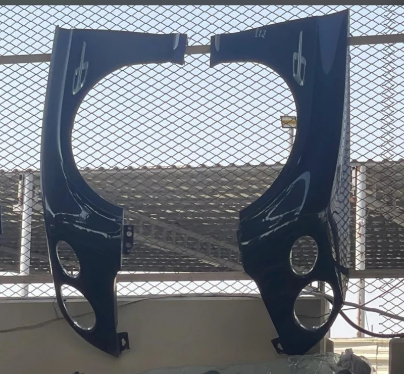 Front Fender Set Left & Right Bentley Bentayga 2016 2020 Genuine Auto spare parts in Sharjah Industrial Area 2, Sharjah
