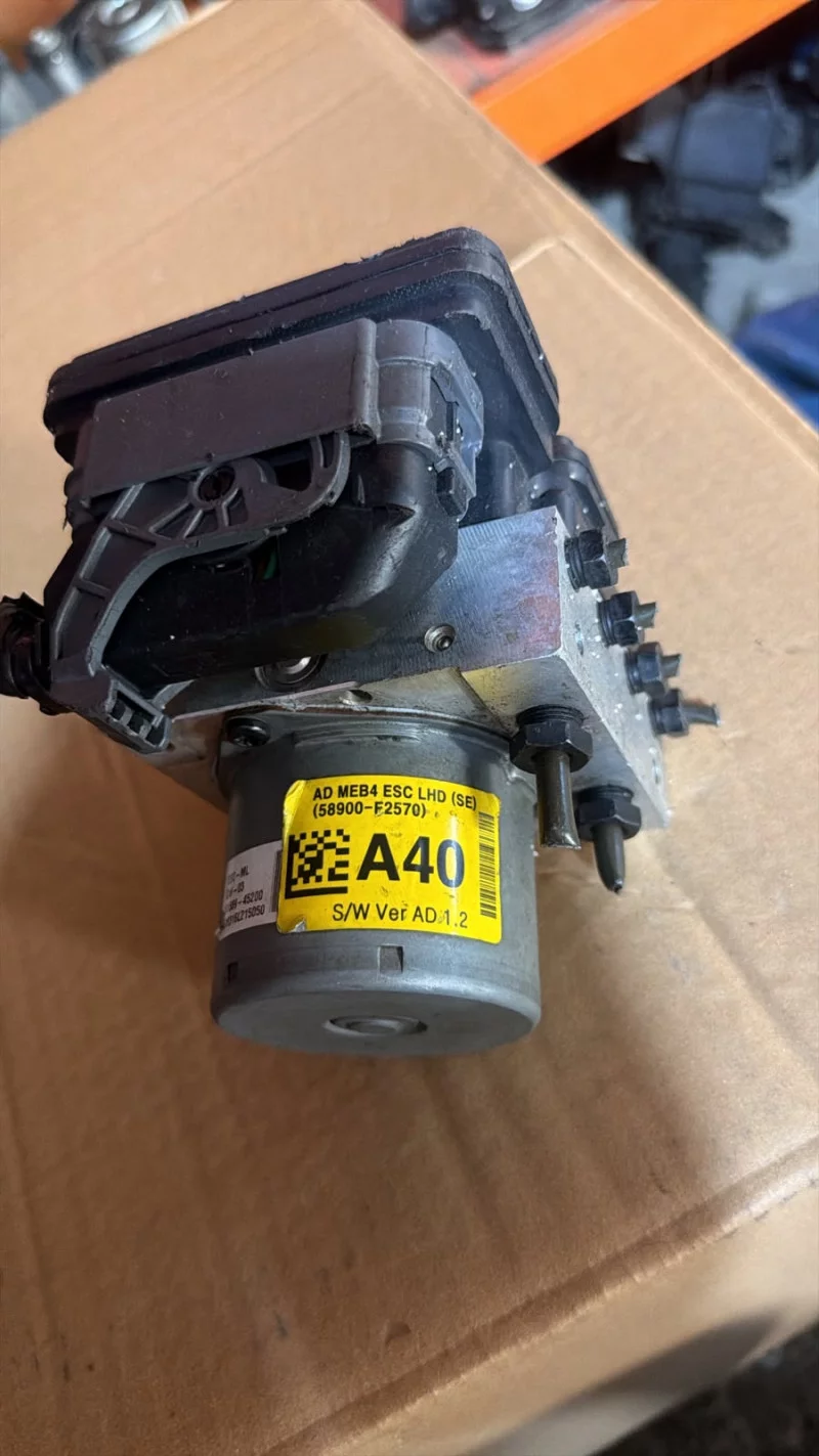 Hyundai Elantra 2017 Abs Pump Module Control Unit Auto spare parts in Sharjah Industrial Area 3, Sharjah