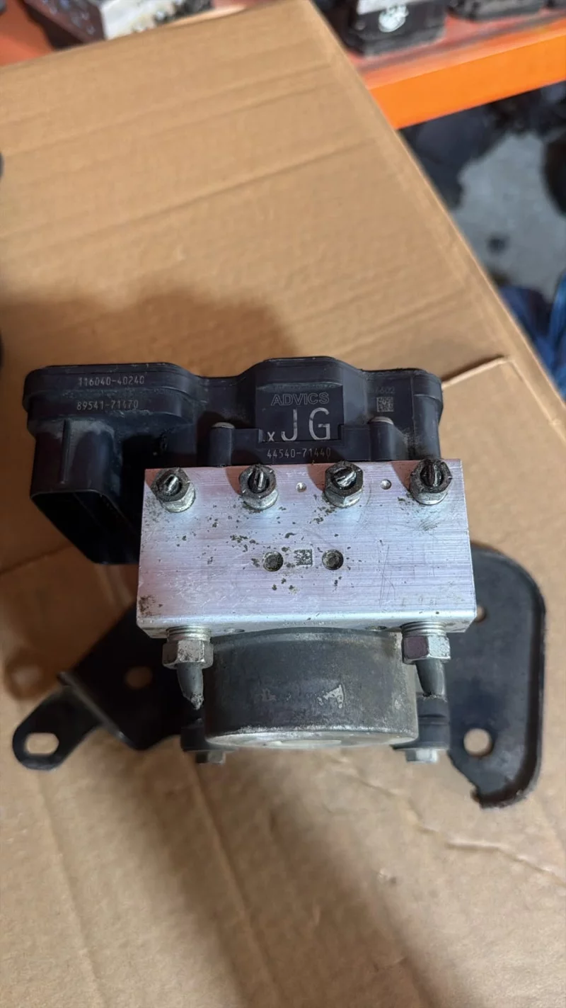 Toyota Hilux 2015 2022 Abs Pump Module Control Unit