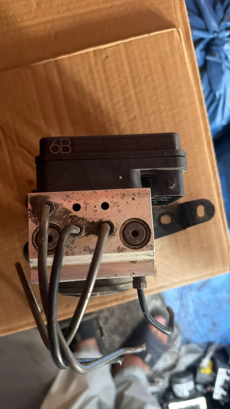 Toyota Hilux 2011 2015 Abs Pump Module Control Unit Auto spare parts in Sharjah Industrial Area 3, Sharjah