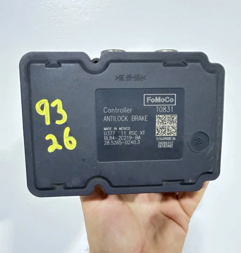 Ford Escape Abs Ecu Control Module Bl84 2c219 Ba 2010 2012 cod BL84-2C219-BA
