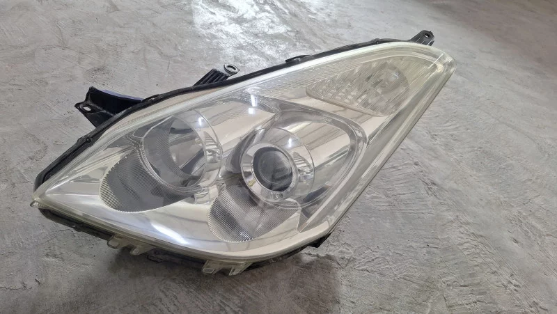 Headlight Toyota Wish 2006 To 2009
