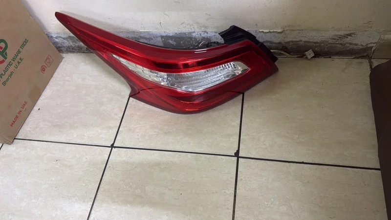 Nissan Altima Tail Light 2013 2015