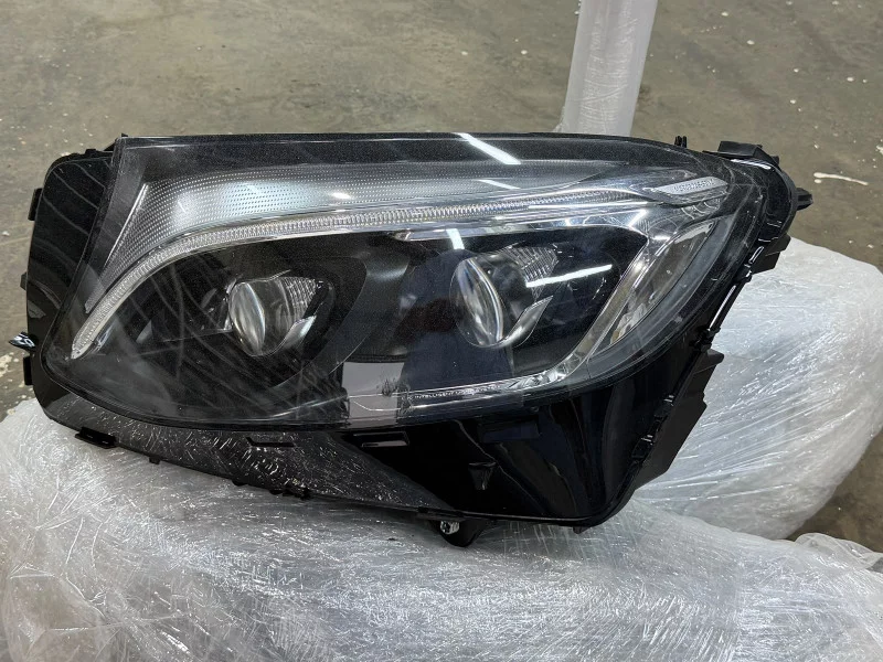 Intelligent Led Headlight For Mercedes Glc Class X253/c253 2016 2019 Auto spare parts in Sharjah Industrial Area 6, Sharjah