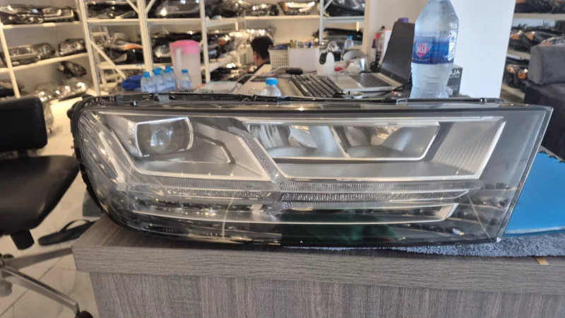 Matrix Led Headlight For Audi Q7 (4m) 2015 2019 Auto spare parts in Sharjah Industrial Area 6, Sharjah