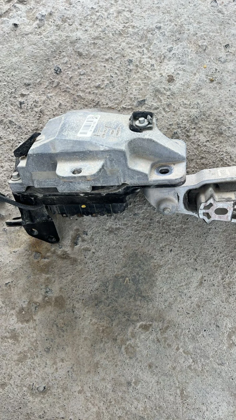 Engine Mount For Ford Explorer 2019 2024
