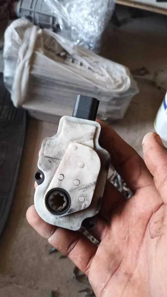 Active Grille Shutter Motor (front Grille Actuator) Ford 2017 2023