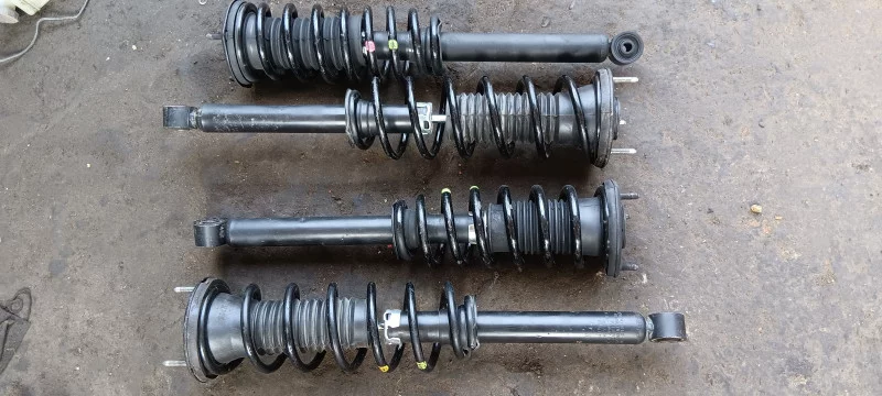 Lexus Ls430 Shock Absorbers With Coil Springs Complete Set Of cod 341393