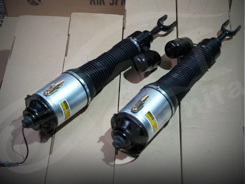 Air Suspension For Bentley Continental Flying 2007 2018 Auto spare parts in Sharjah Industrial Area 3, Sharjah