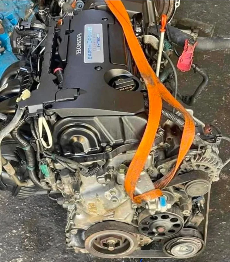 Enginee For Honda Accord Cr V Odyssey Element 2000+ in Sharjah City, Sharjah Dismantles