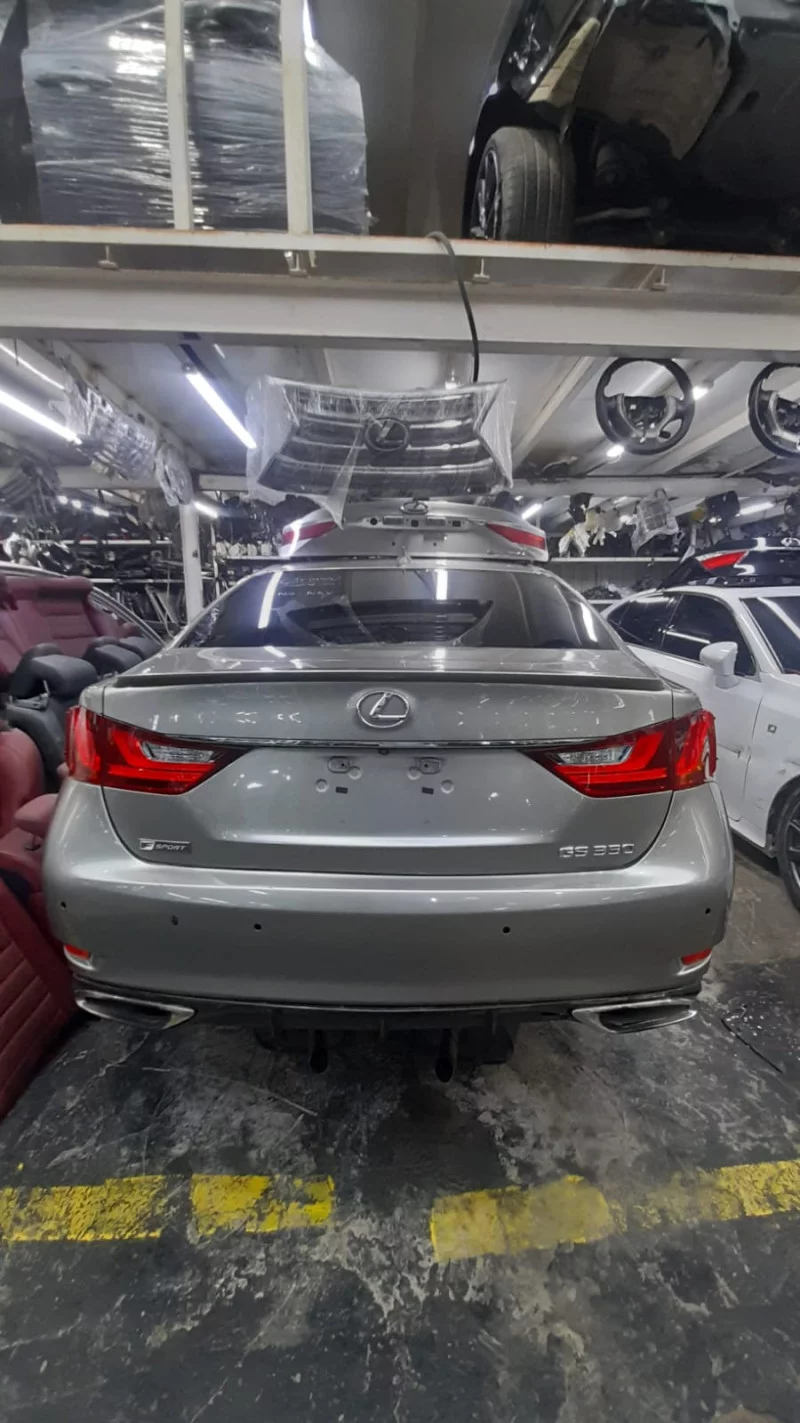 Dismantling Lexus GS 350 F Sport from 2018