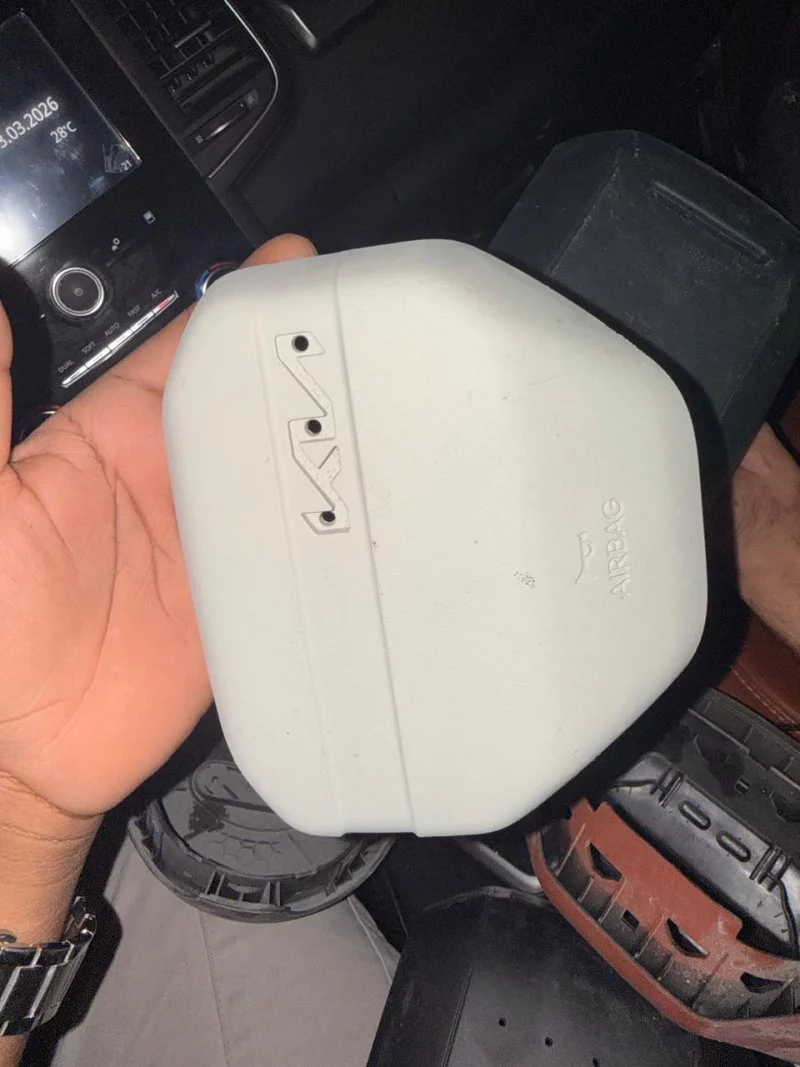 Driver Steering Wheel Airbag (beige) For Kia 2022 2024